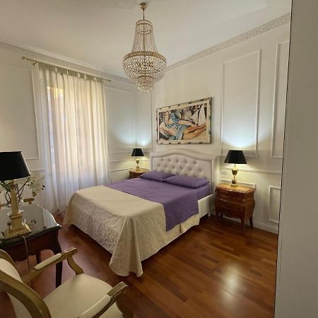 Bed And Breakfast King Plaza Rom Exterior foto